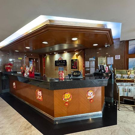 קוטה קינבלו Hotel Deleeton מראה חיצוני תמונה