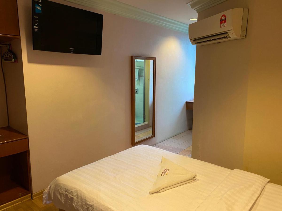 קוטה קינבלו Hotel Deleeton מראה חיצוני תמונה