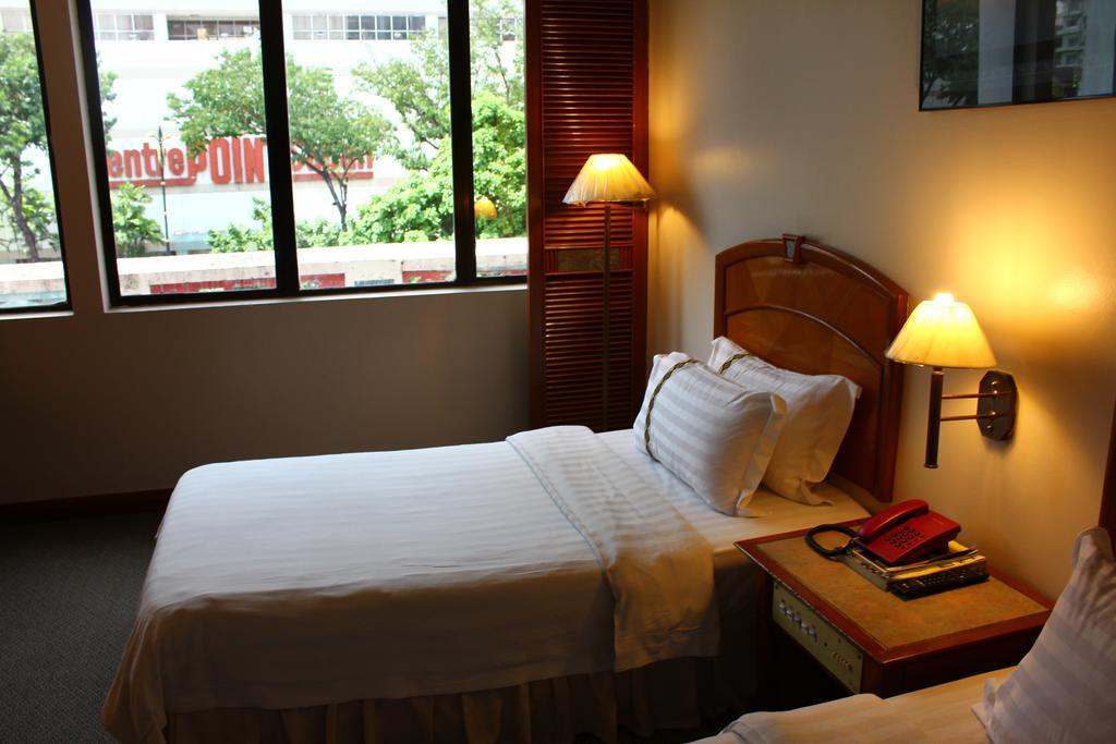 קוטה קינבלו Hotel Deleeton חדר תמונה