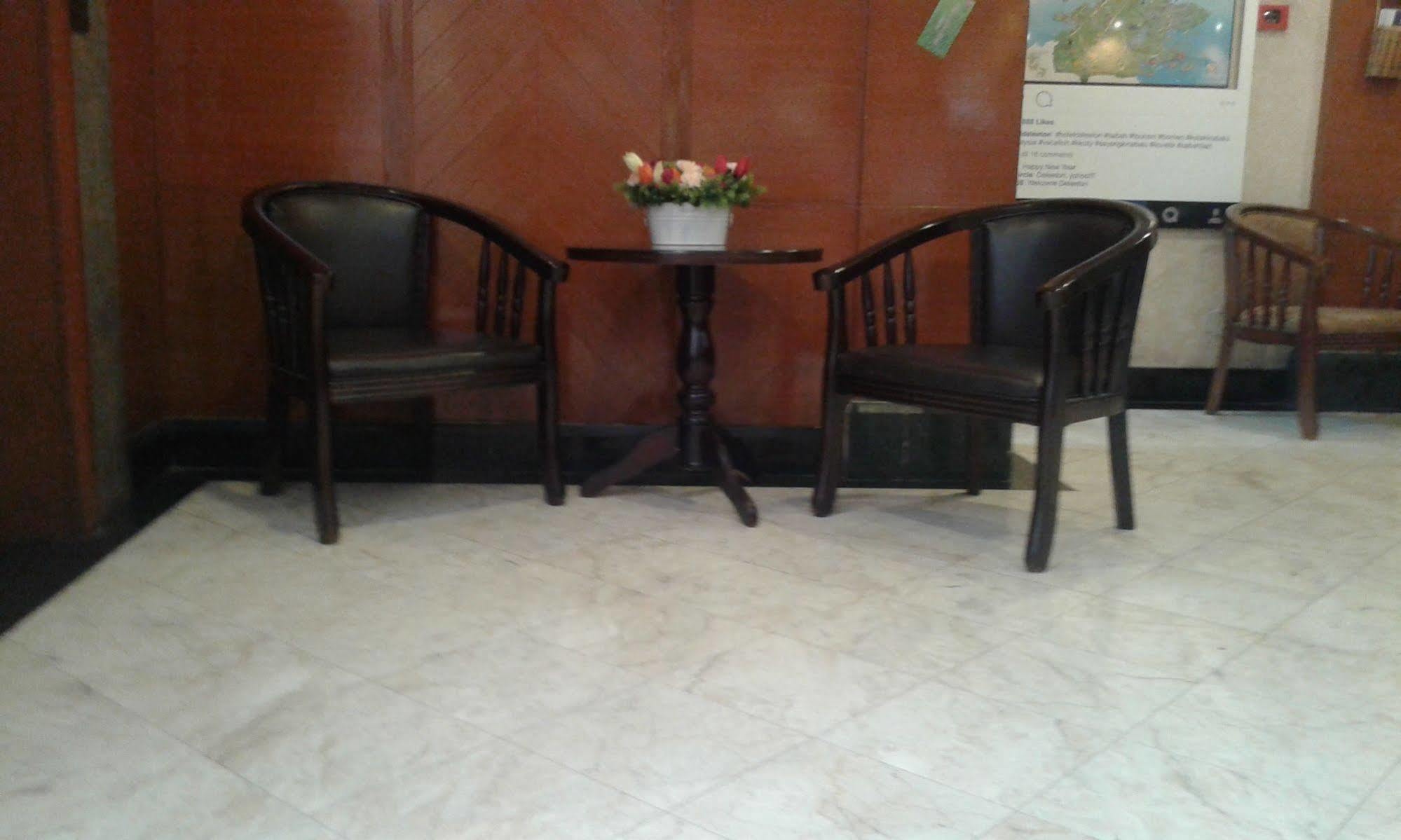 קוטה קינבלו Hotel Deleeton מראה חיצוני תמונה